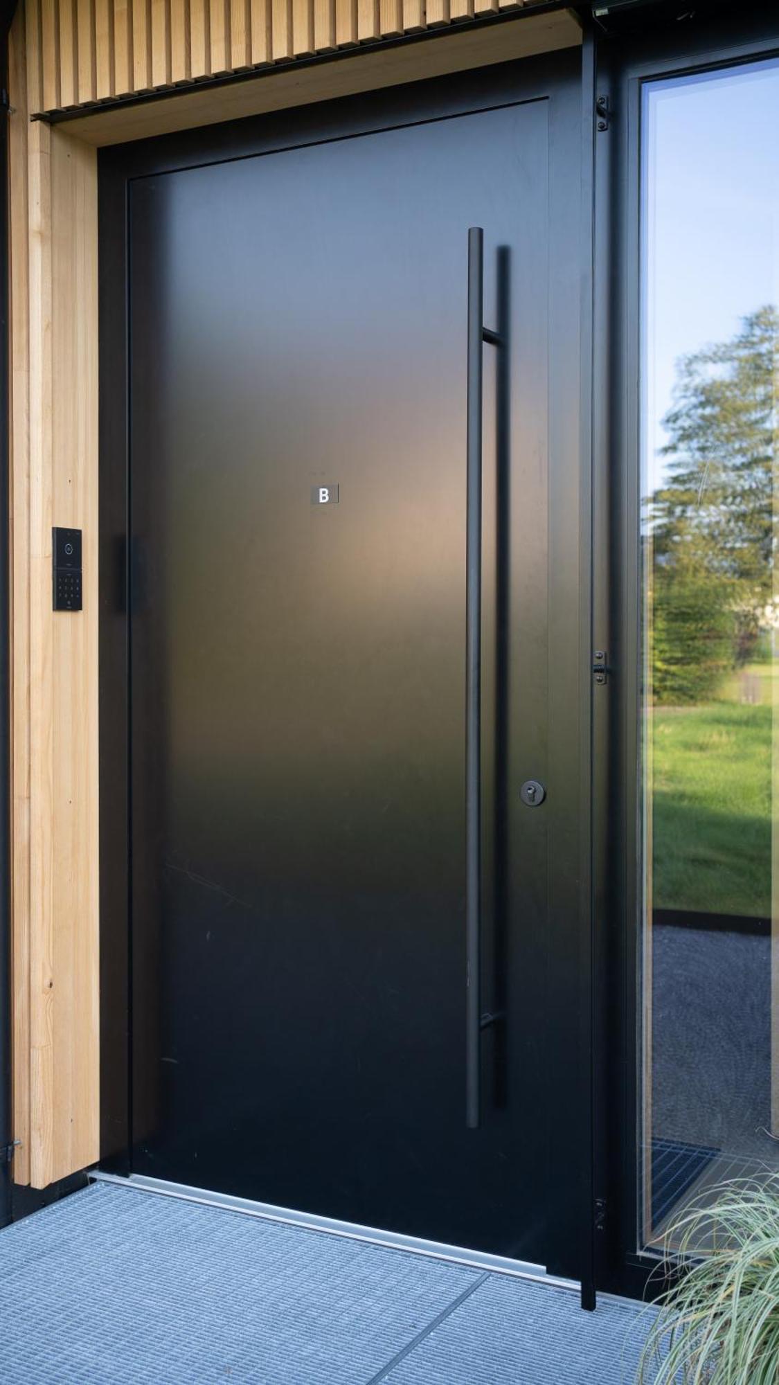 Architektenhaus Rhaa Mit Terrassen Altach Exterior photo